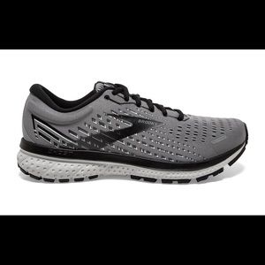Brooks Ghost 13 Men’s size 9.5 (Extra Wide)